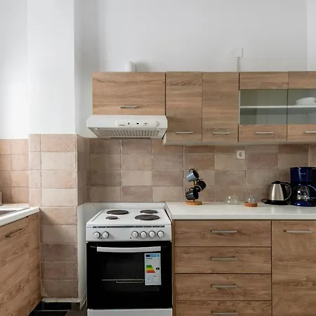 Apartment New Renovated 1b Close To Historic Center