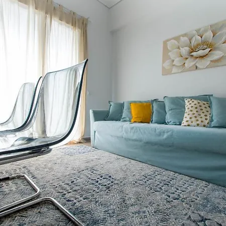 New Renovated 1b Close To Historic Center Apartment *